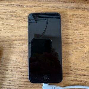Apple iPod touch, space gray, gen 7. 32 GB.  Works great!